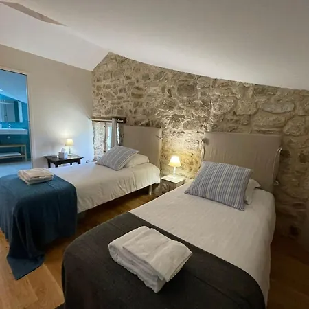 Le Du Vieux Château Casa de Férias