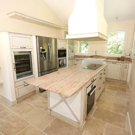 Le Du Vieux Château *