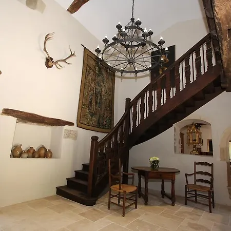 Le Du Vieux Château Casa de Férias