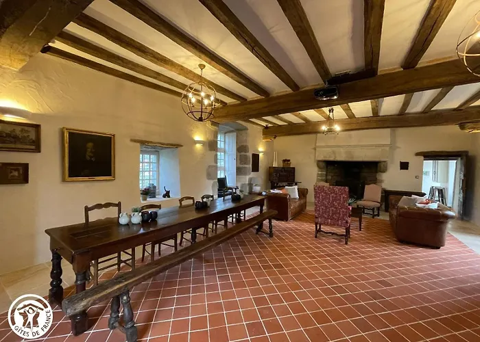 بيت للعطل Le Du Vieux Chateau Poiroux